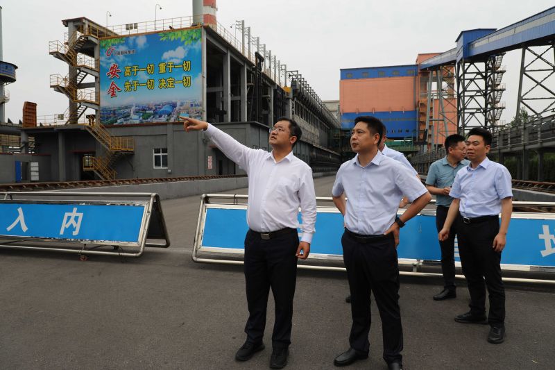 建行安阳分行行长邵岗一行到bat365集团考察调研