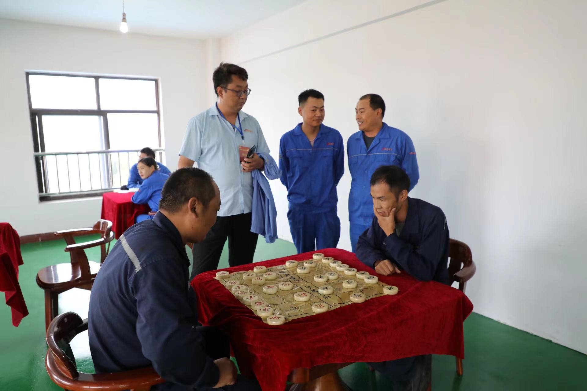 bat365集团职工活动中心揭牌仪式暨夏季职工趣味运动会